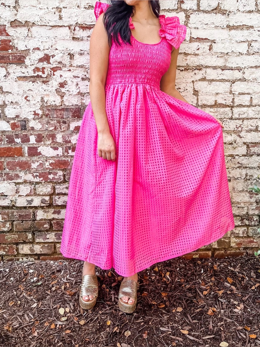 entro Pink Eyelet Midi Dress with Ruffle Sleeves